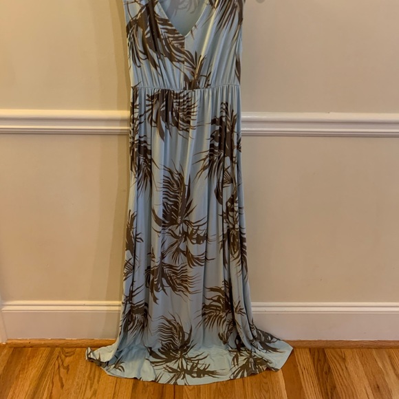 HOST PICK Maternity Printed Sleeveless Knit Dress - Picture 6 of 10